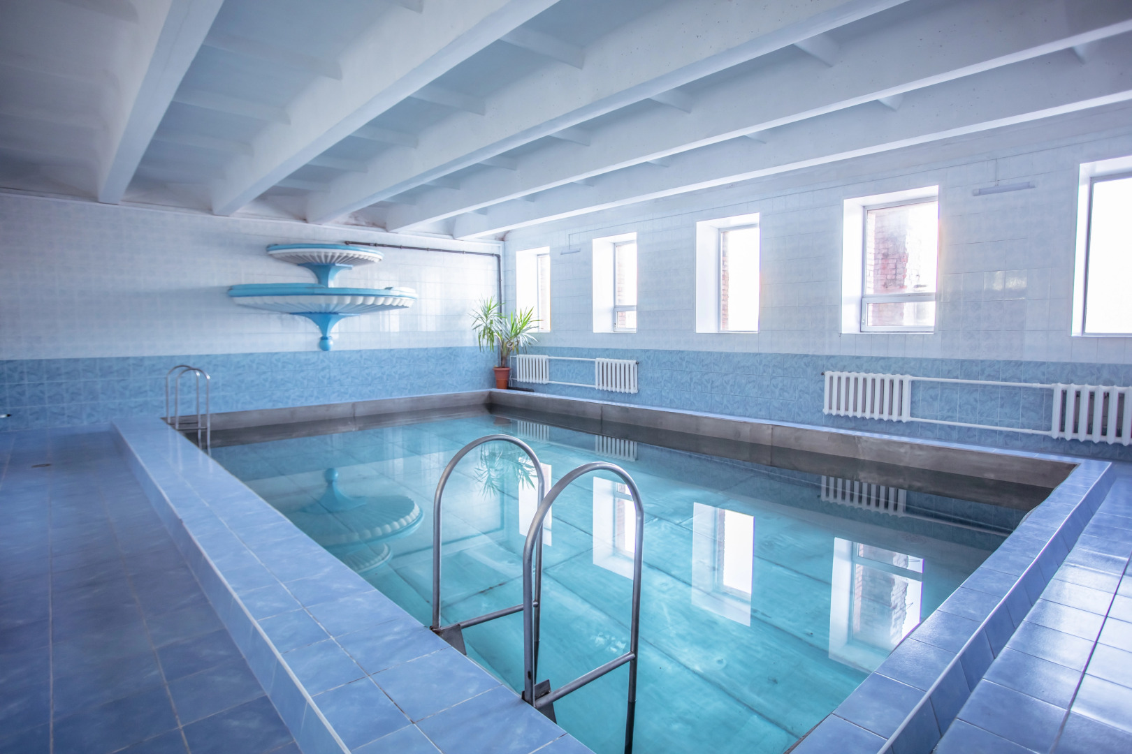 Гостиница Мир на Карбышева