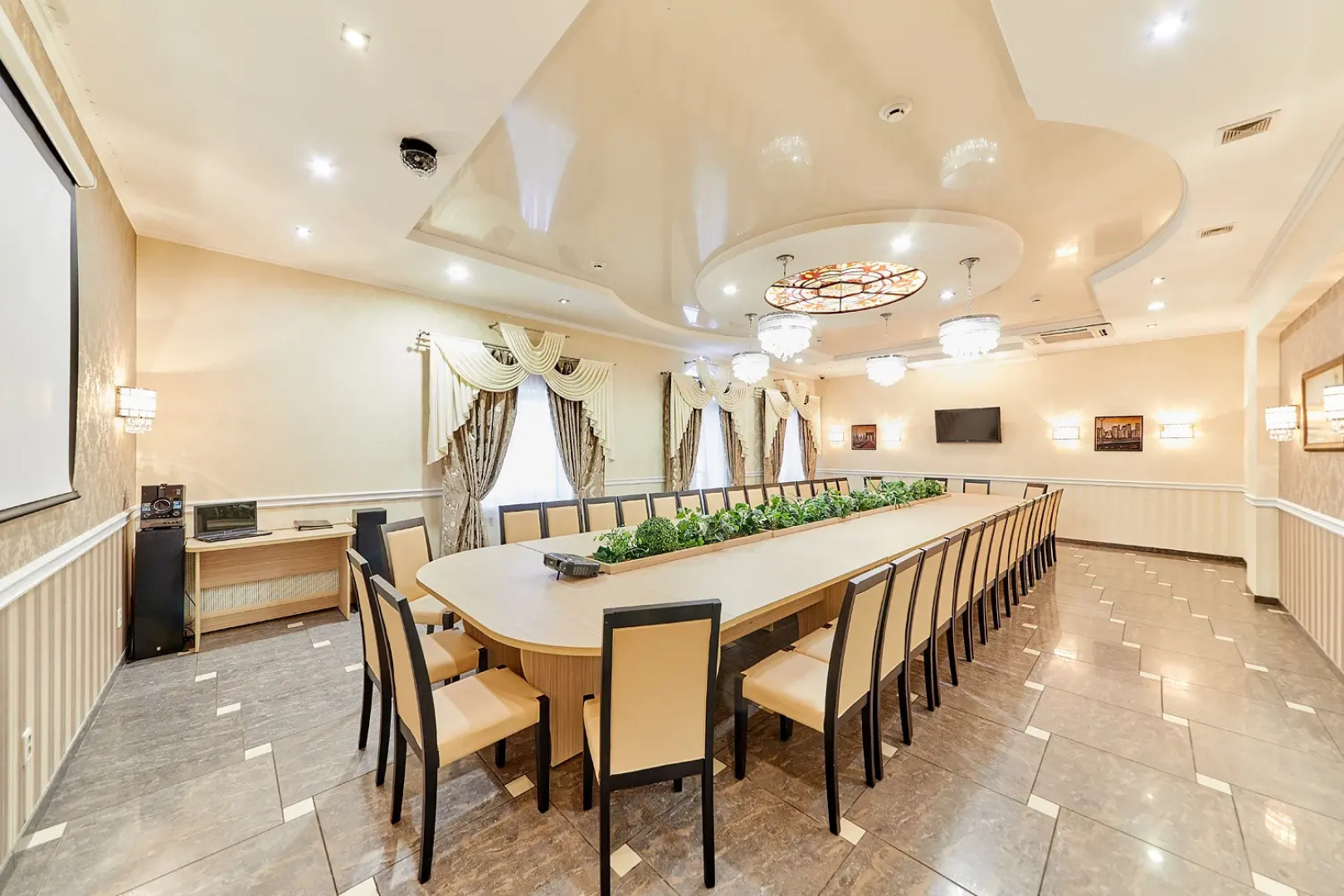 Арт Холл Отель