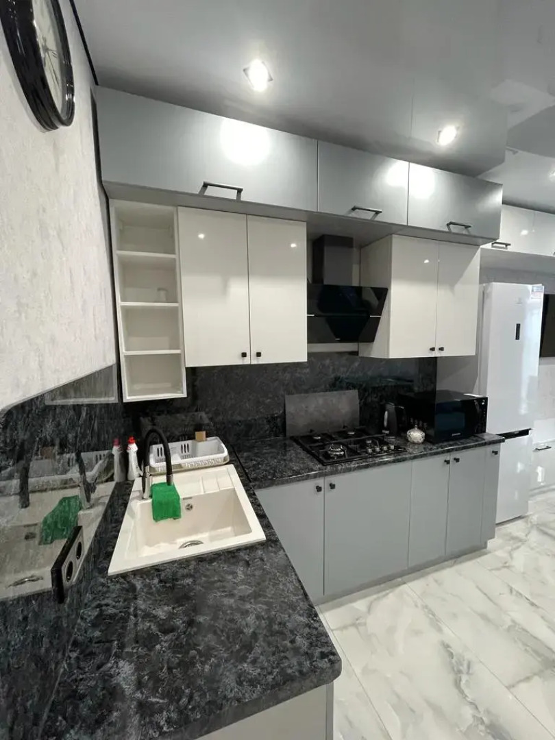 Апартаменты на Зураба Магкаева 2/2