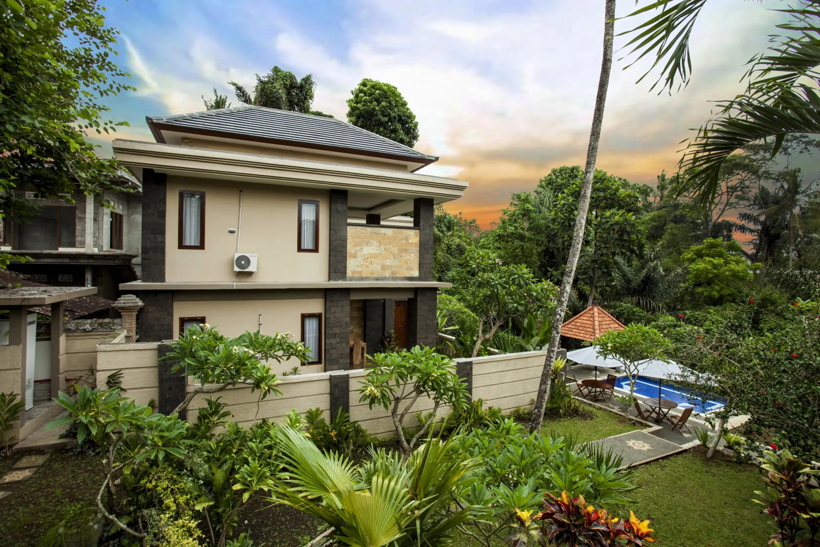 Курортный отель Alas Petulu Cottages