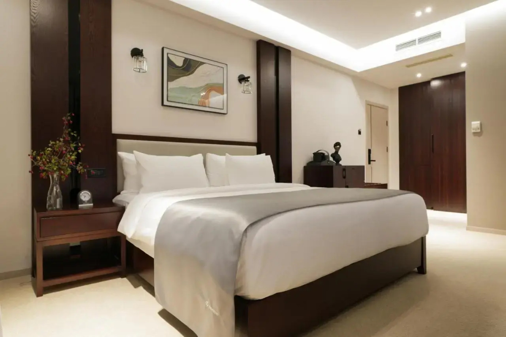 Mounthree Resort Hotel