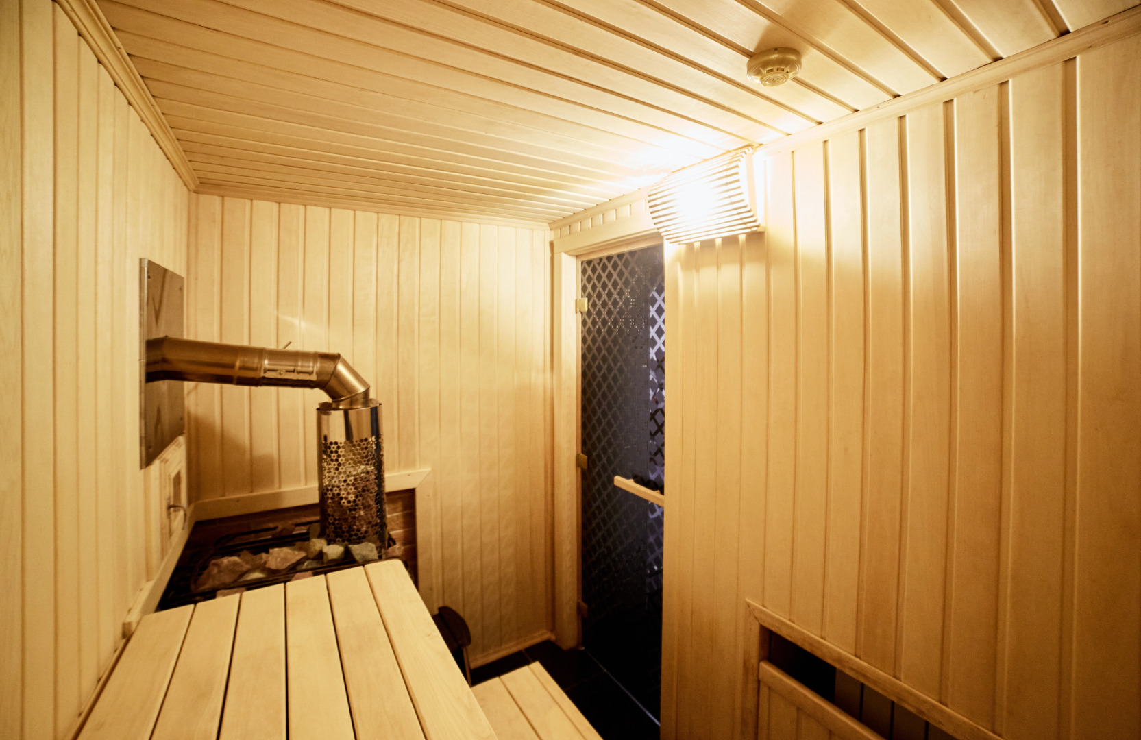 Отель Нарзан Вест