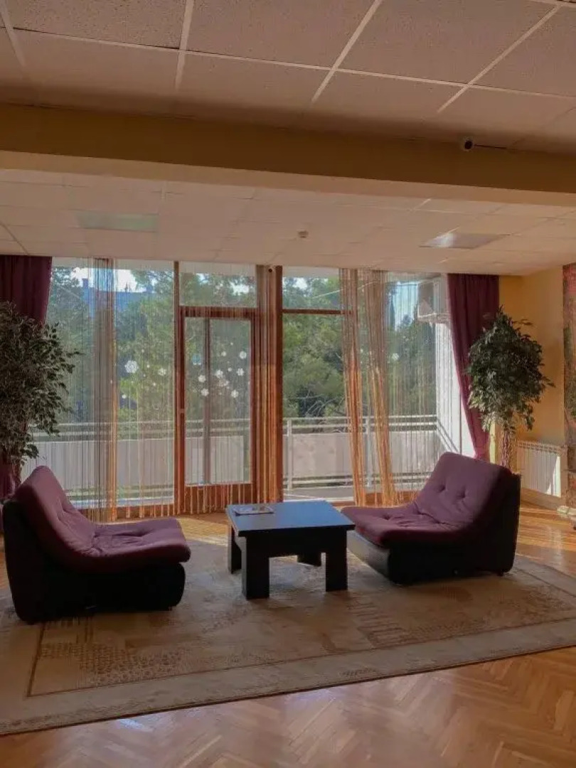 Апартаменты Светлана-Центр с видом на море и восток