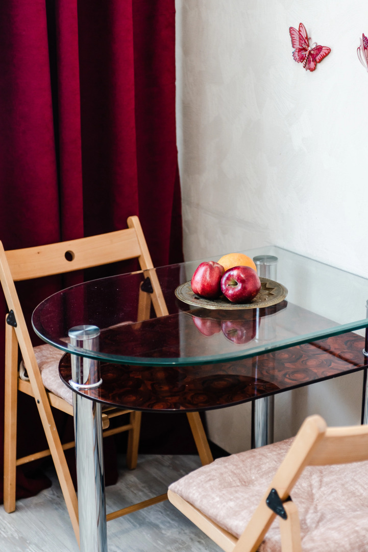 Апартаменты у метро с видом на писательский городок