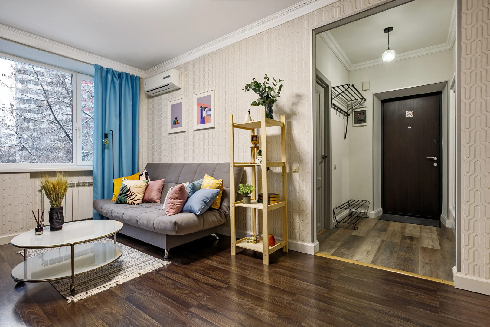 Апартаменты Belorusskaya railway station cozy apartment with parking
