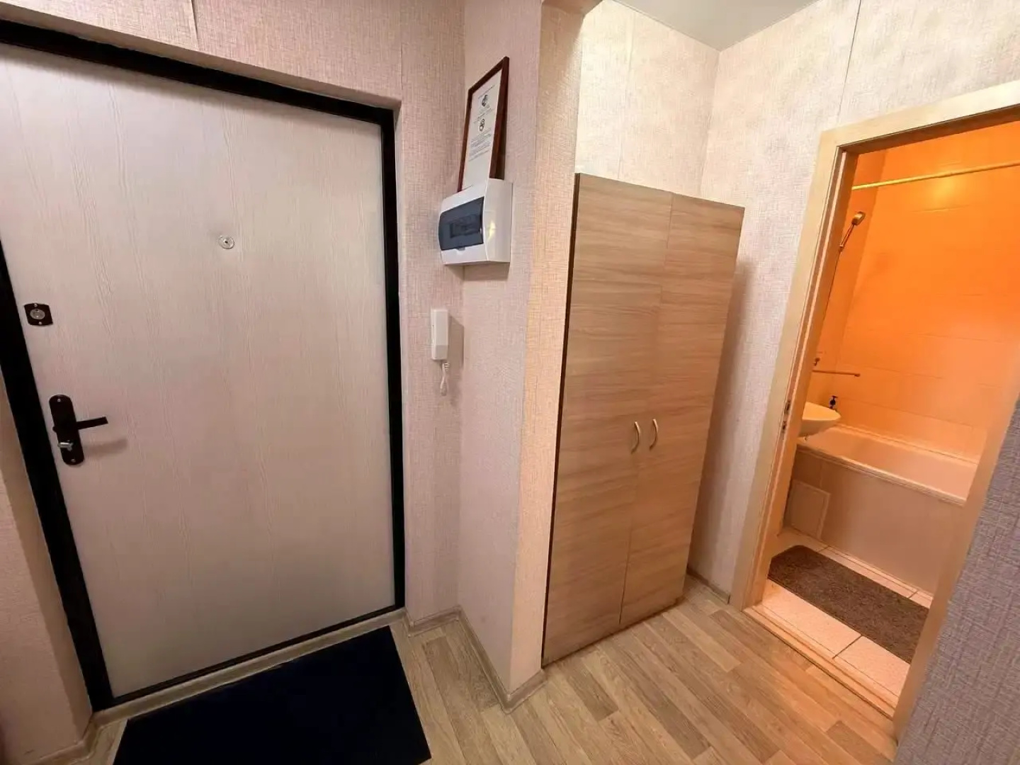 Квартира GoldApart Академика Макеева 20