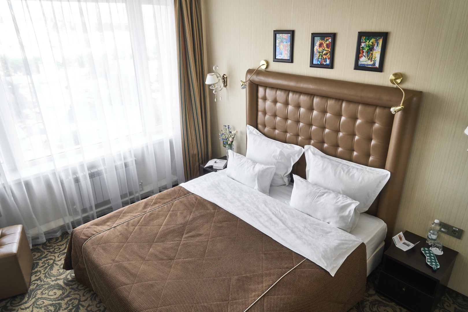 Отель Малахит