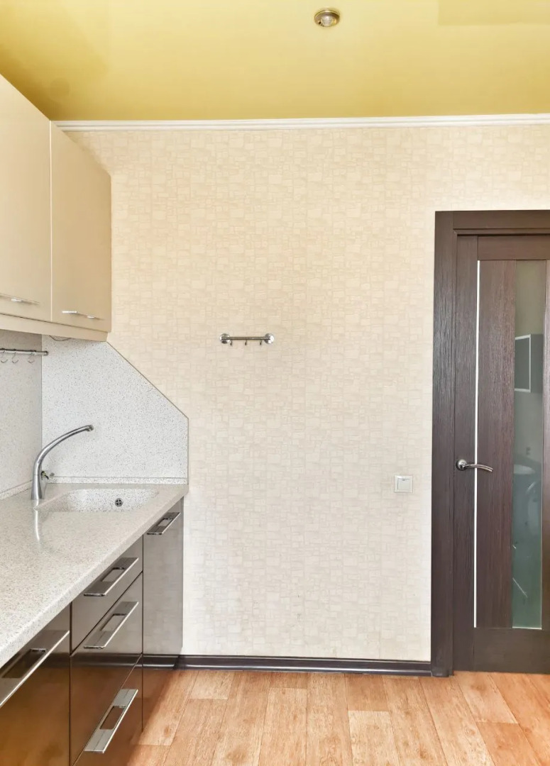 Апартаменты на улице Комарова 127Б