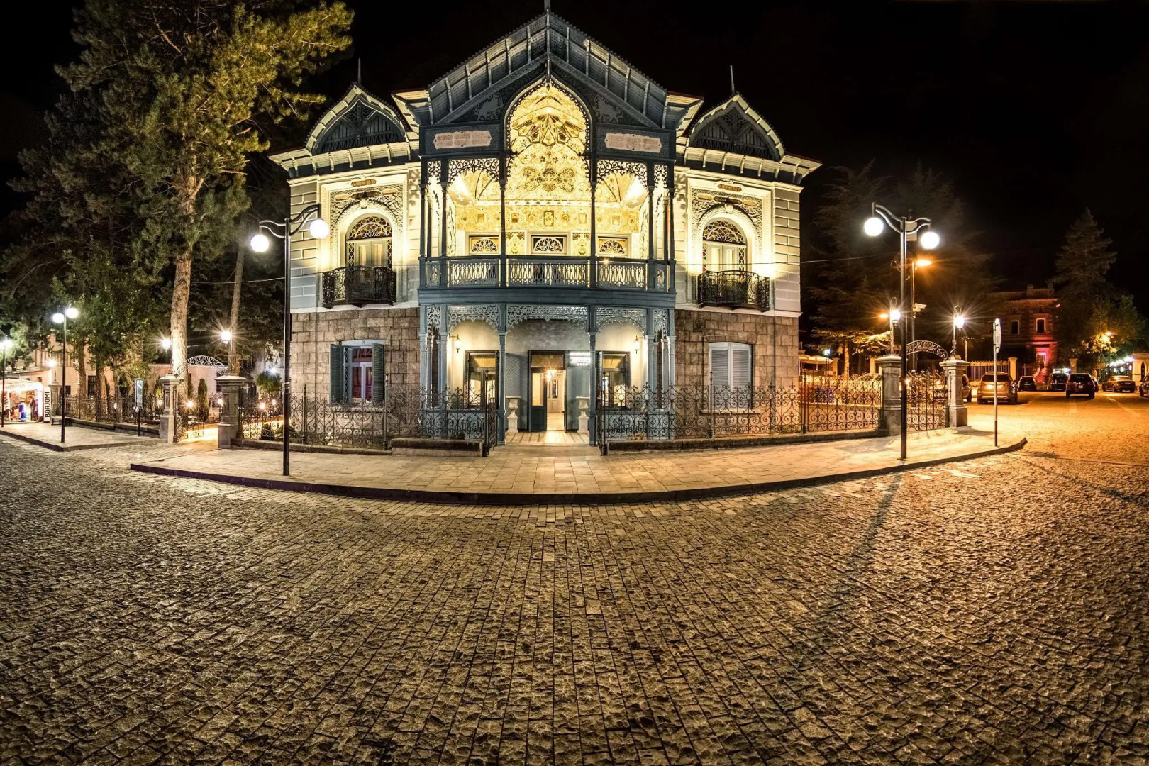 Golden Tulip Borjomi