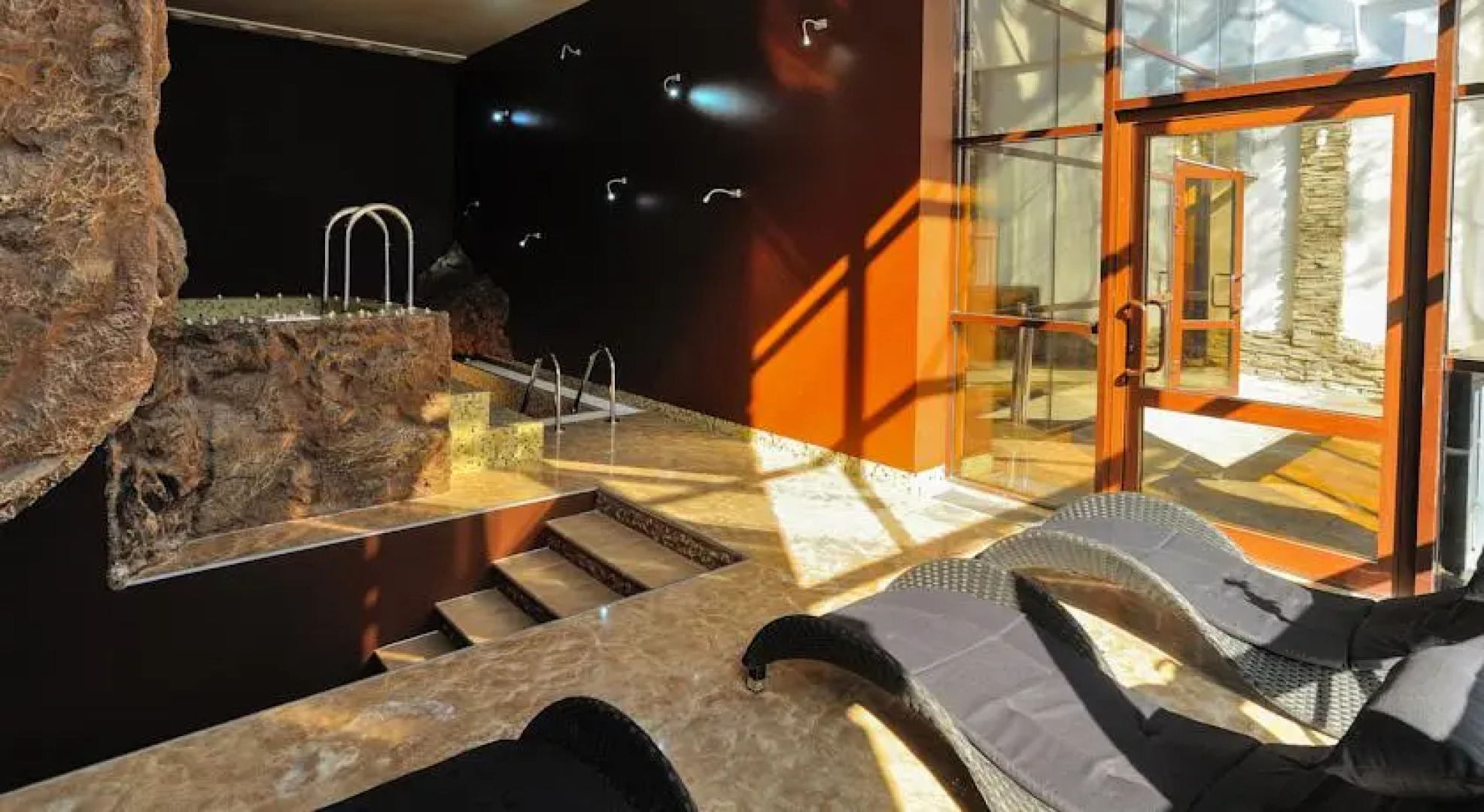 Отель Villa Ariana