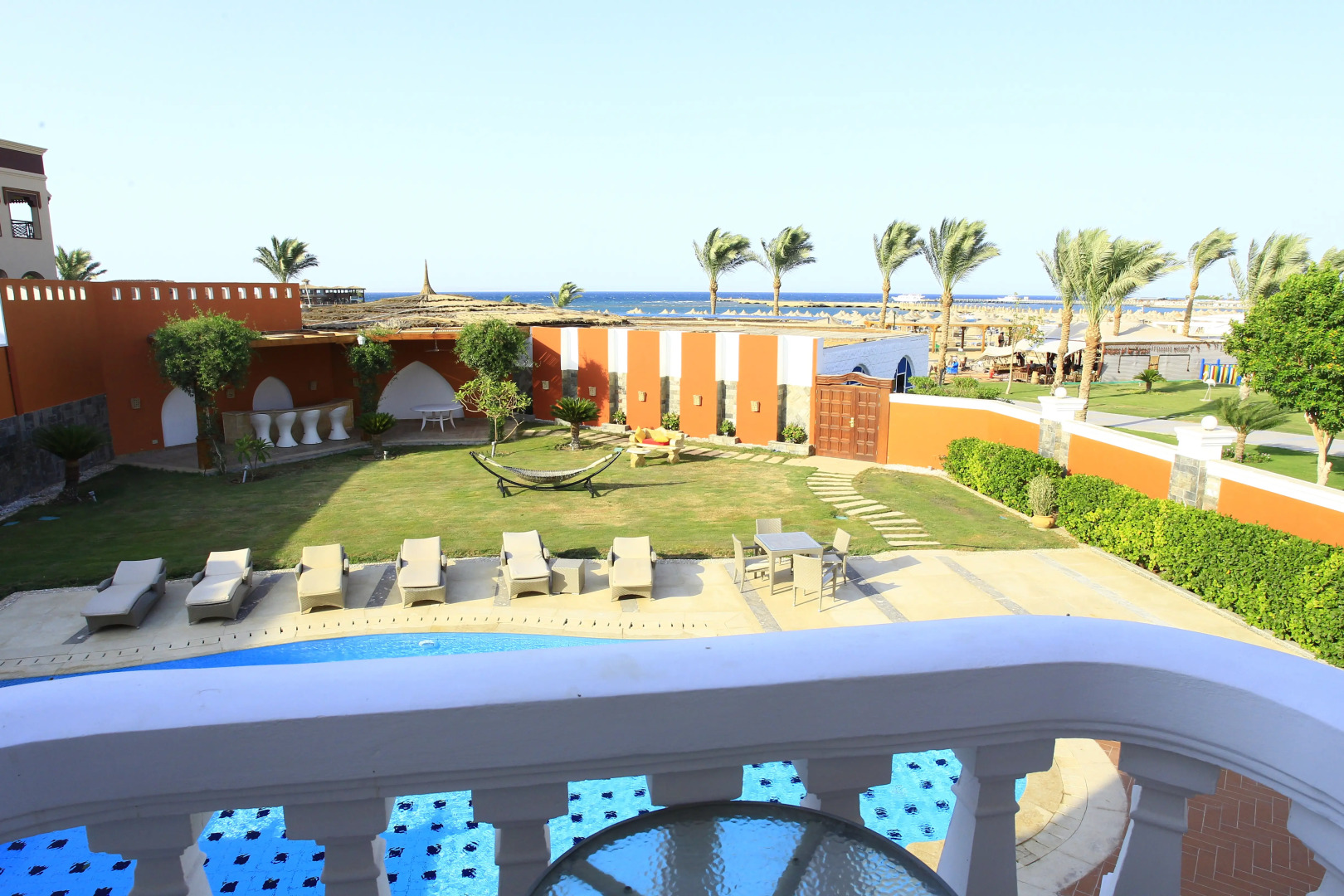 SUNRISE Garden Beach Resort