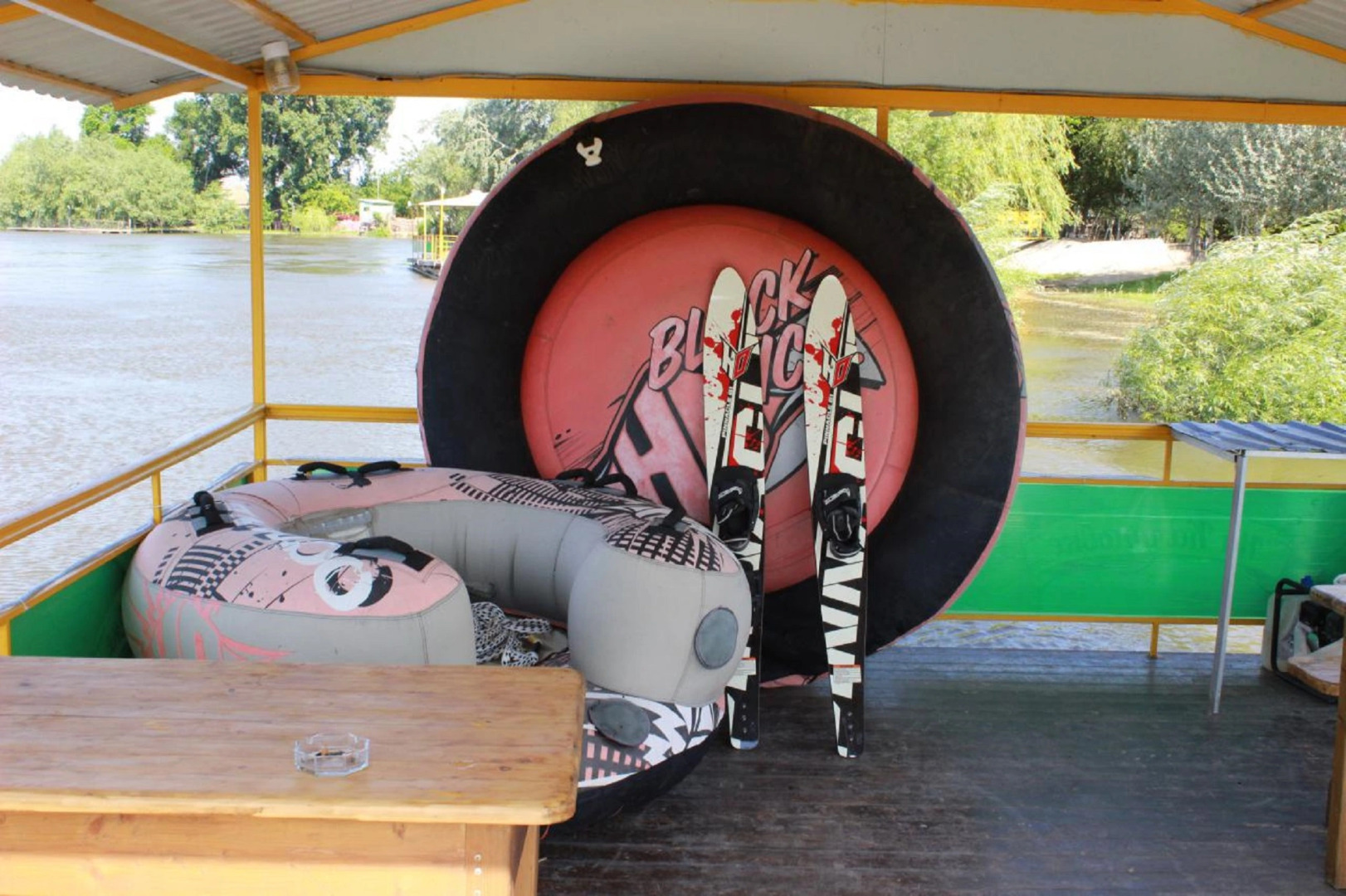 База Отдыха Рыболовно-Охотничья На Калиновке