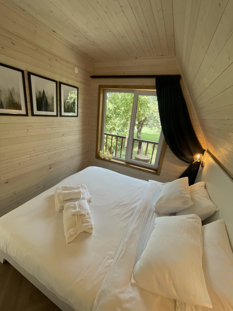 Глэмпинг Лео Ленд