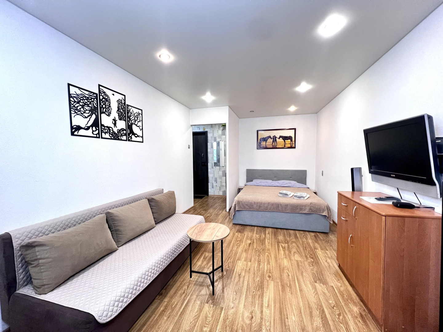 Апартаменты 51 с Красивым Видом на Краю Света на Старостина, 17