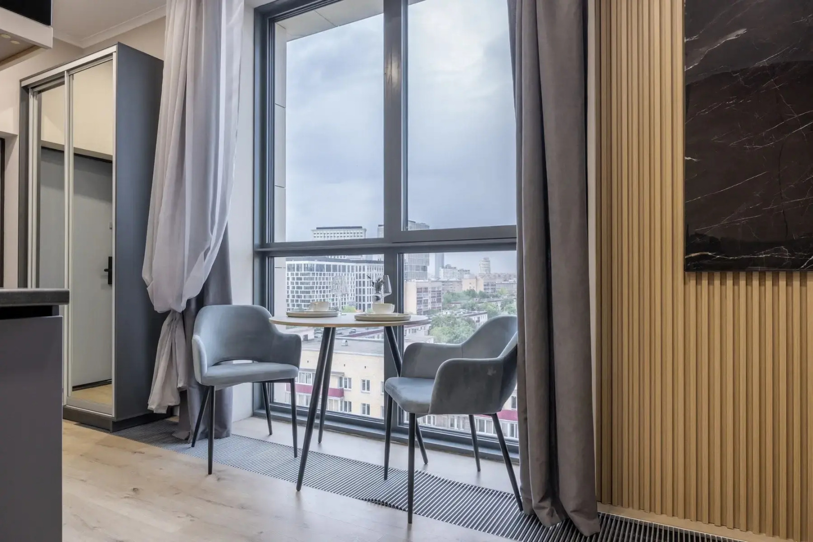 Апартаменты Urban Chic в Самом Центре Москвы