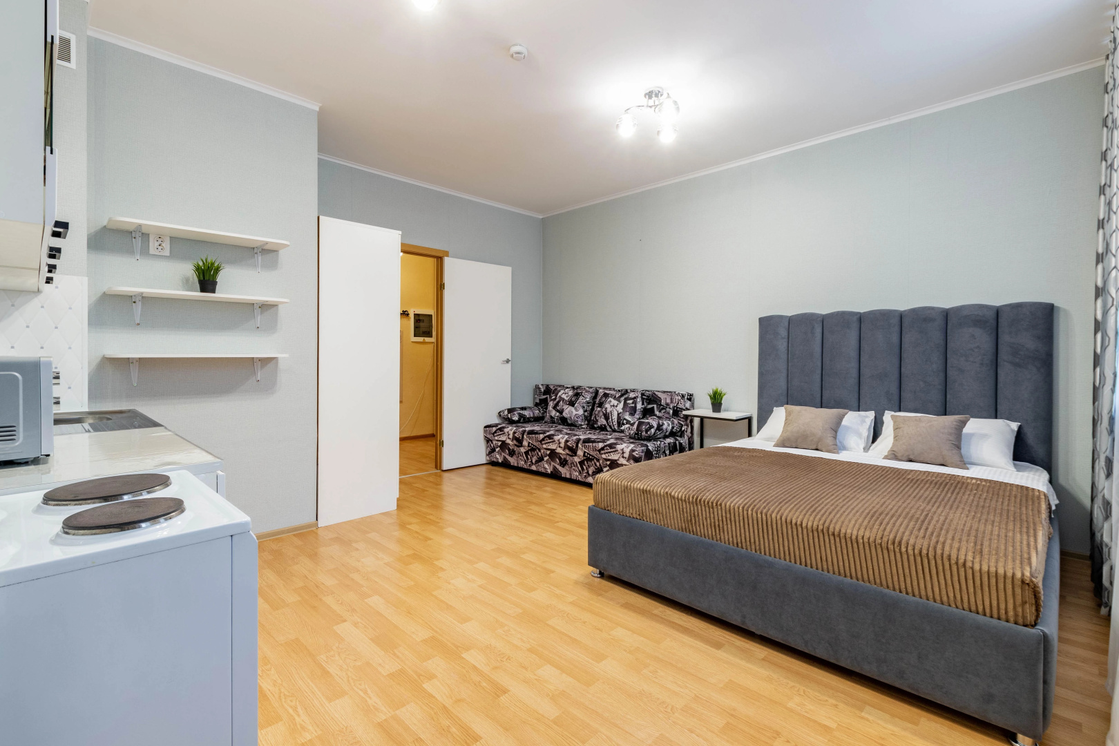 Апартаменты DreamHouse на Парниковой 6