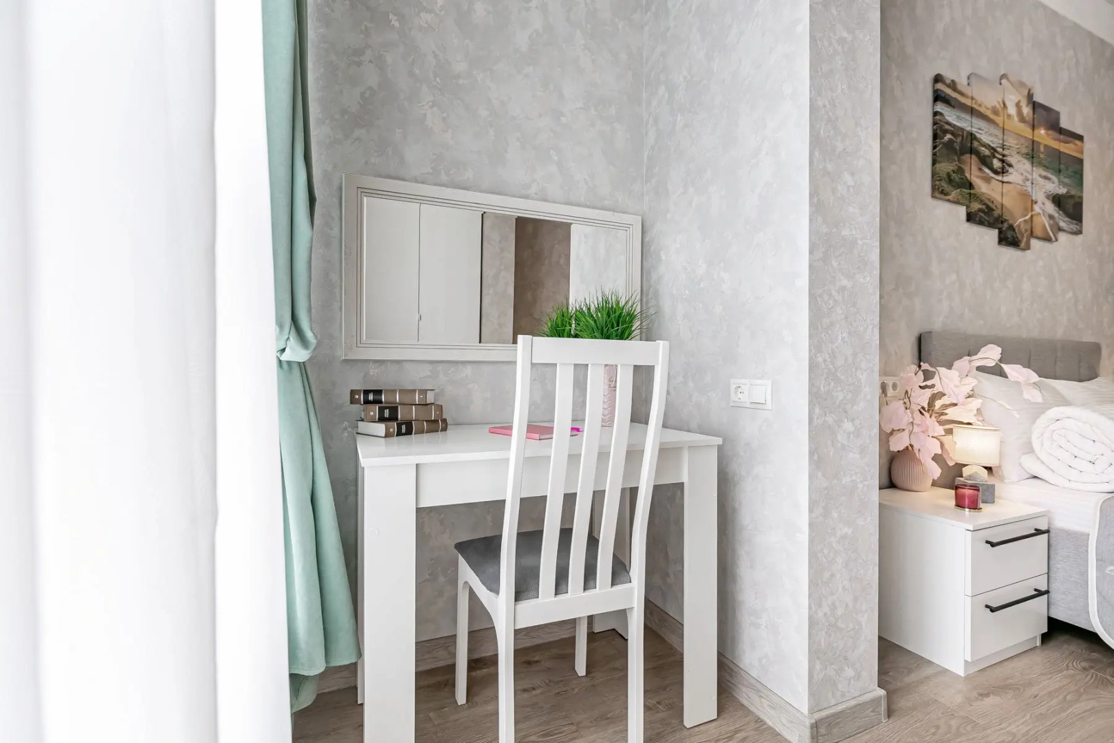 Апартаменты Двухкомнатная квартира у парка