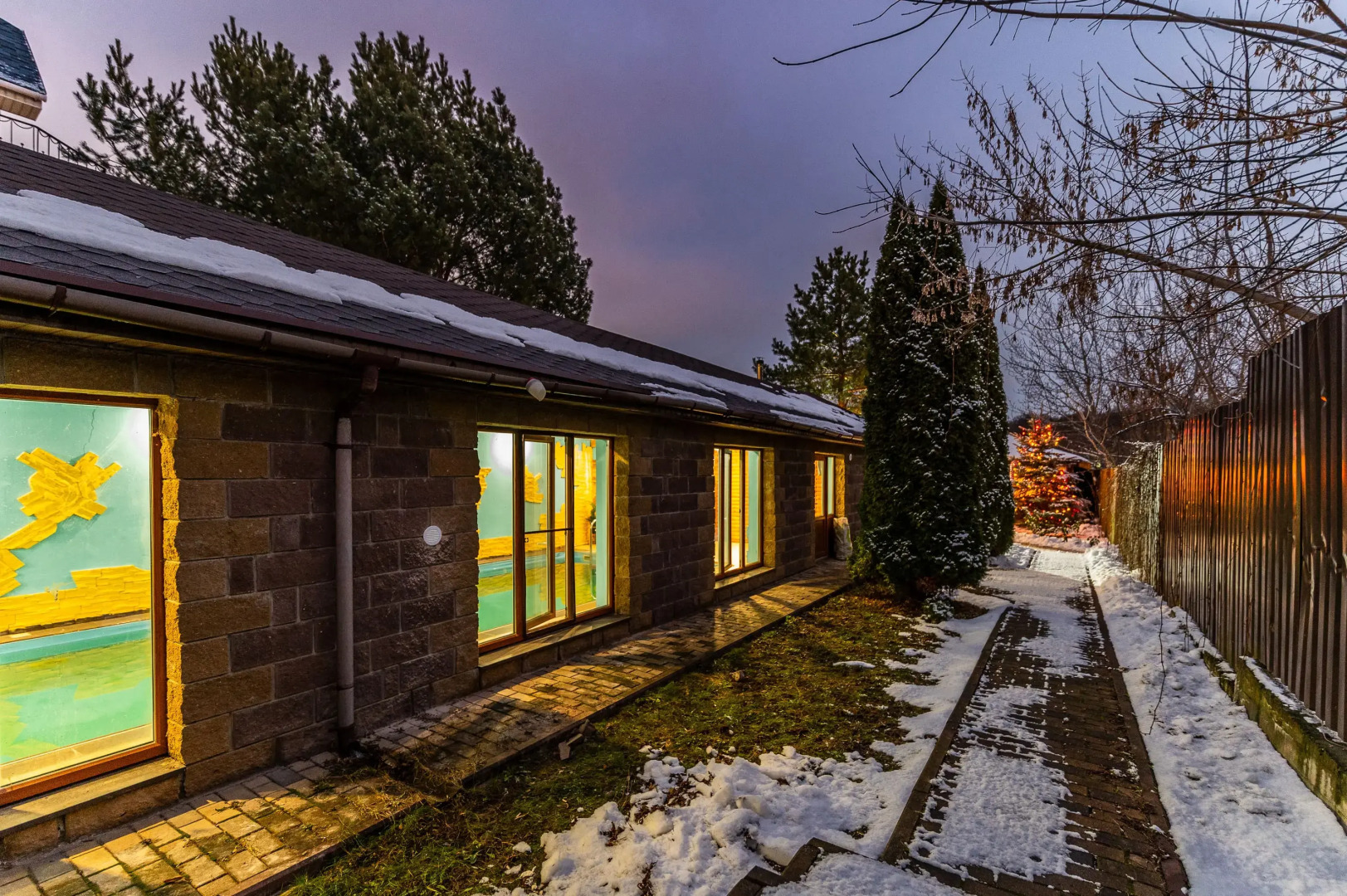 Частный Дом в Белеутово с Бассейном и Сауной