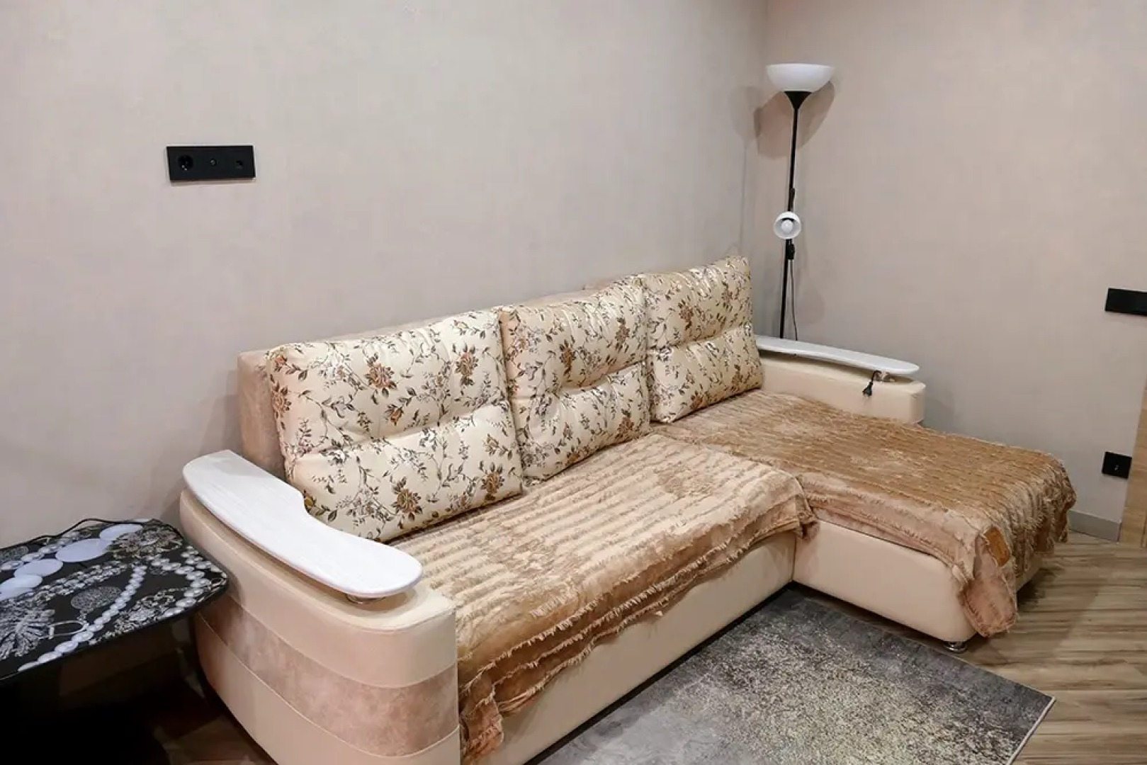 Апартаменты 2-комнаятная квартира на улице Жуковского