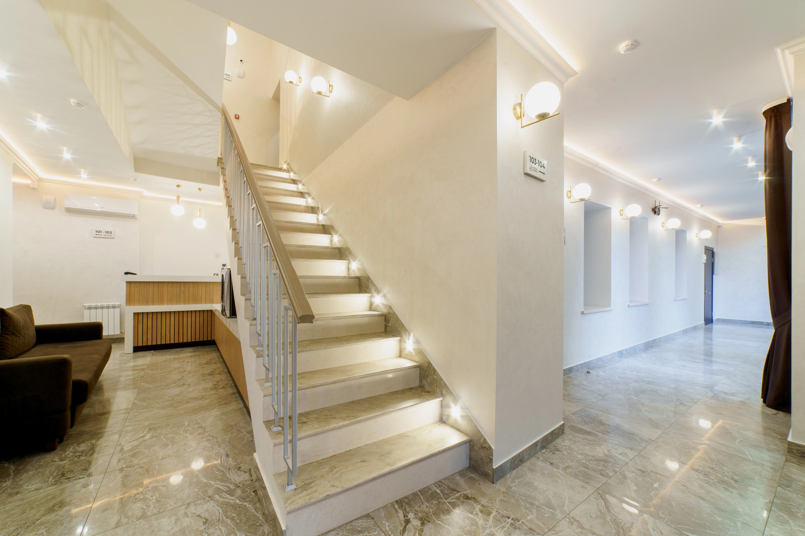 Отель Марко