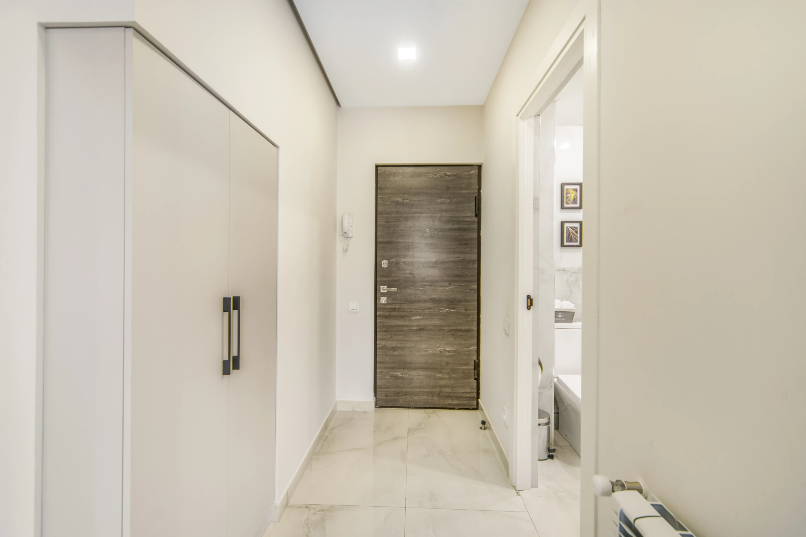 Апартаменты Lagoon by Downtown Inn