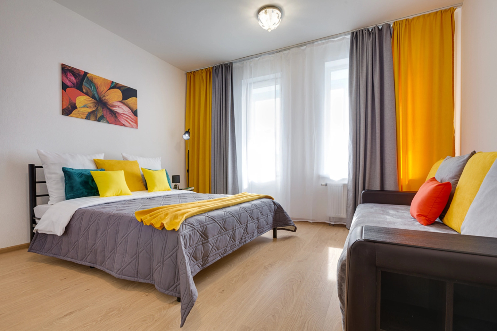 Апартаменты на Комендантском Проспекте