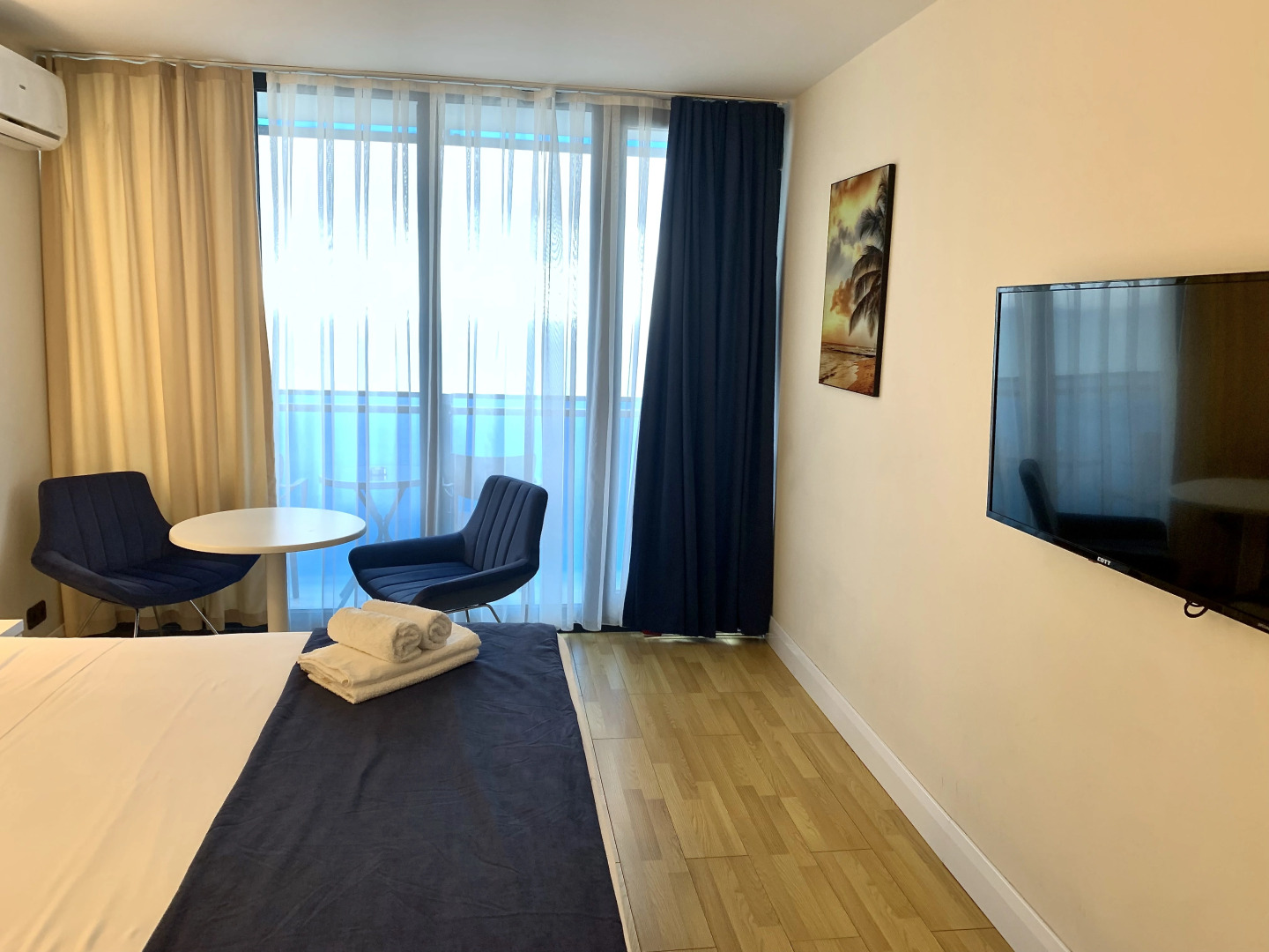 Апартаменты Panorama Orbi City Life