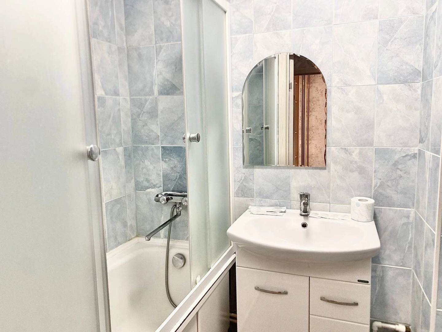 Апартаменты Apart Sharing Рабочий Городок 14