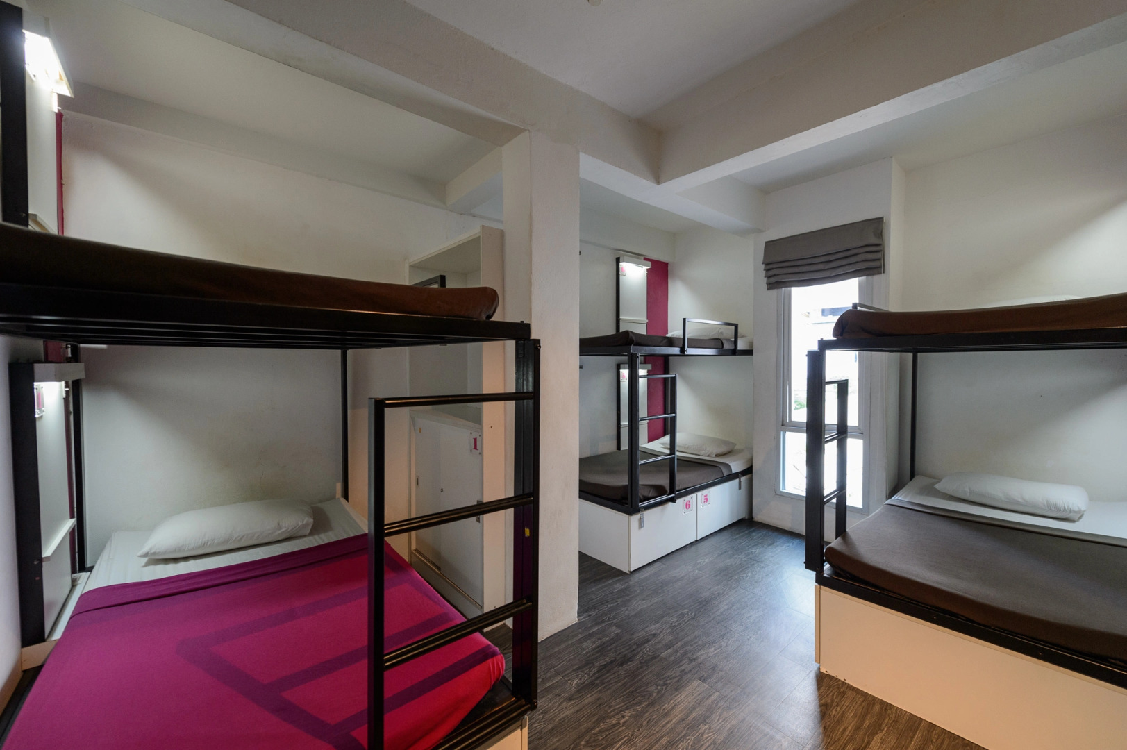 Хостел CheQinn