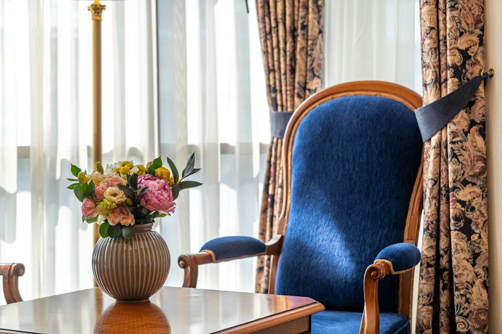 Отель Гранд Отель Эмеральд