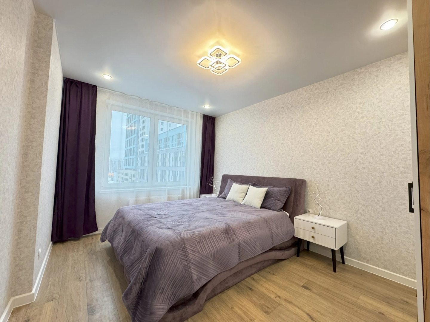 Апартаменты Четырехместная дизайнерская квартира в "Сердце Сибири"