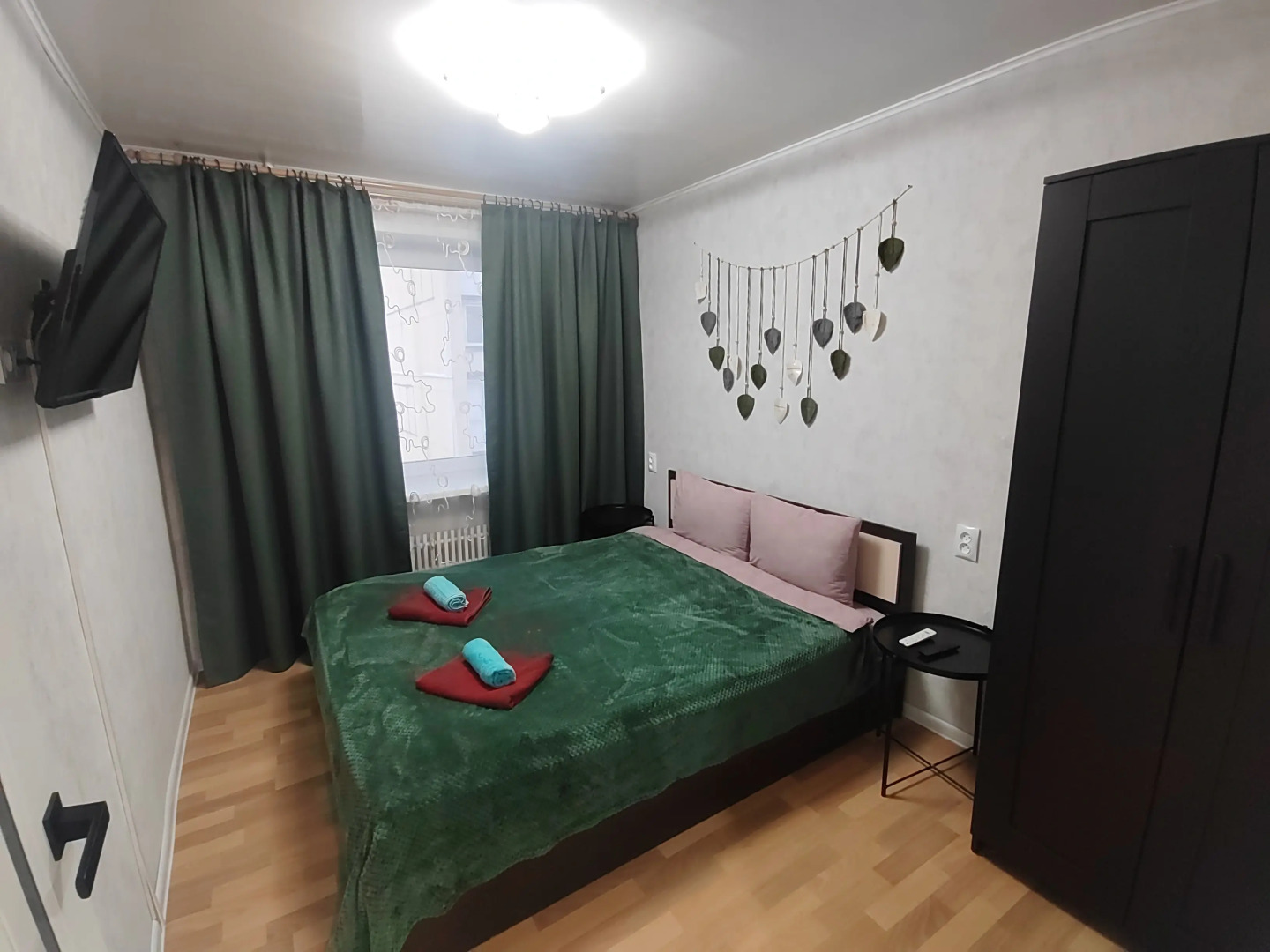 Квартира с тремя раздельными спальнями лифтом и балконом