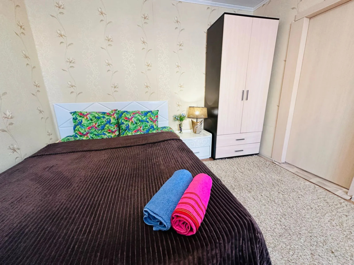 Апартаменты Строителей 5/1