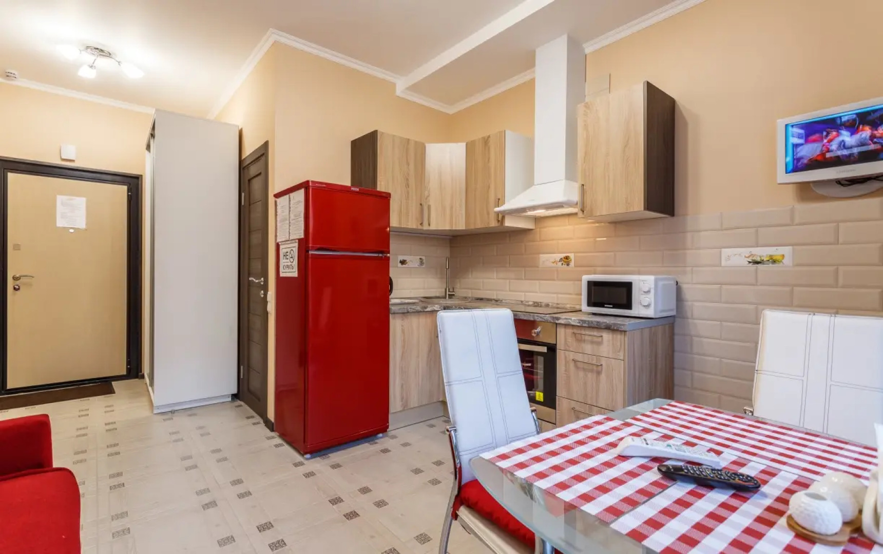 Апартаменты FortEstate Саморы Машела 2А (1)