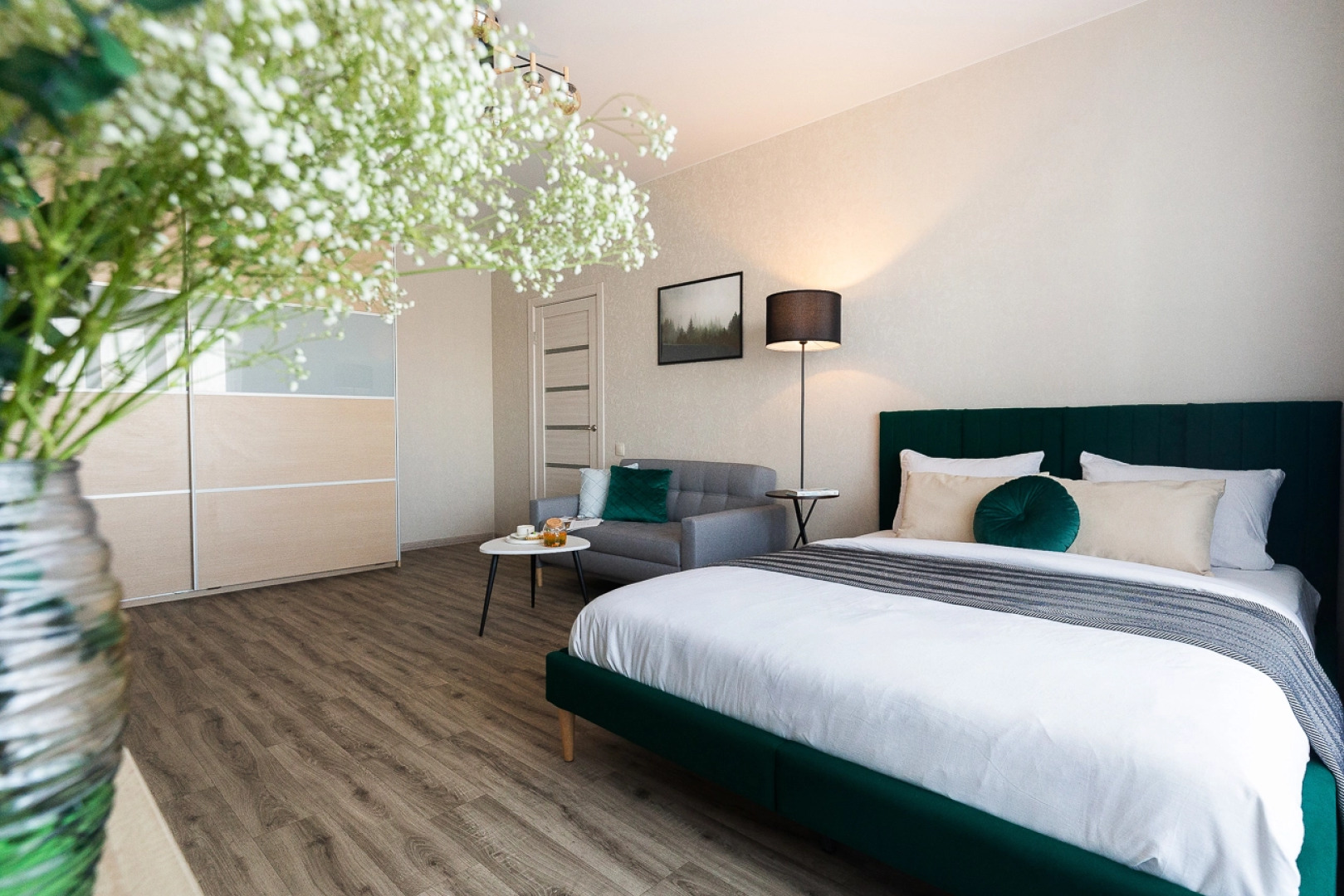 Квартира SleepNsk большая двушка с видом на реку около Аквапарка