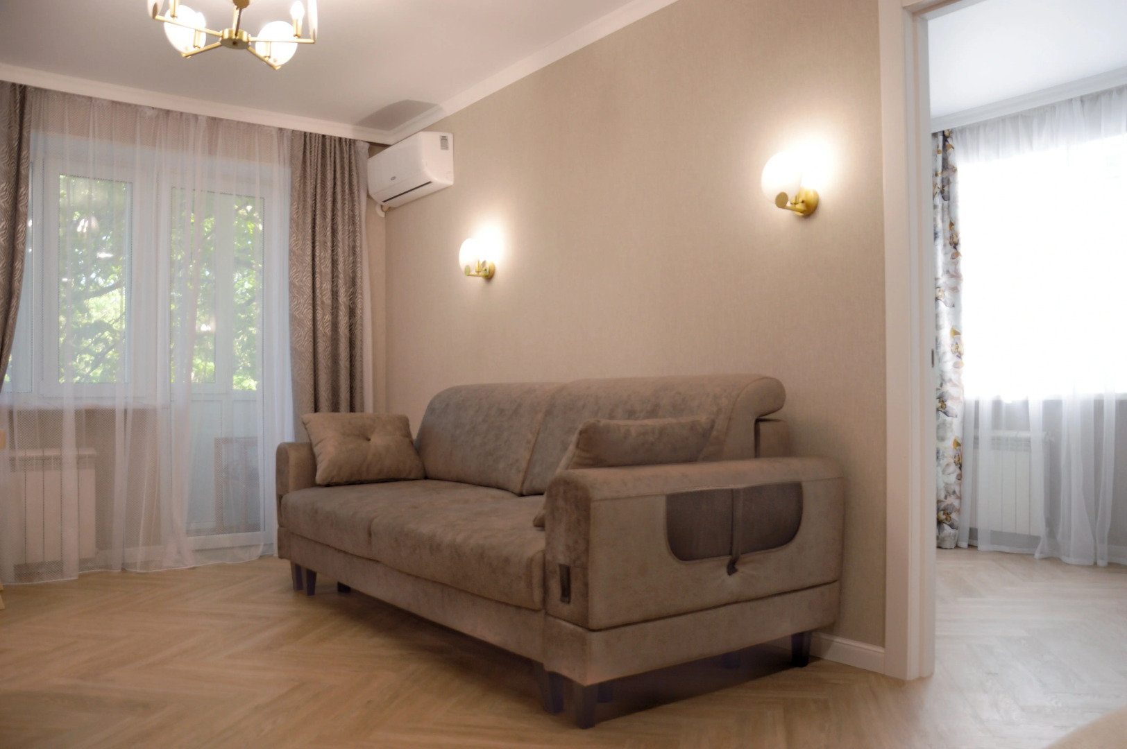 Квартира у озера