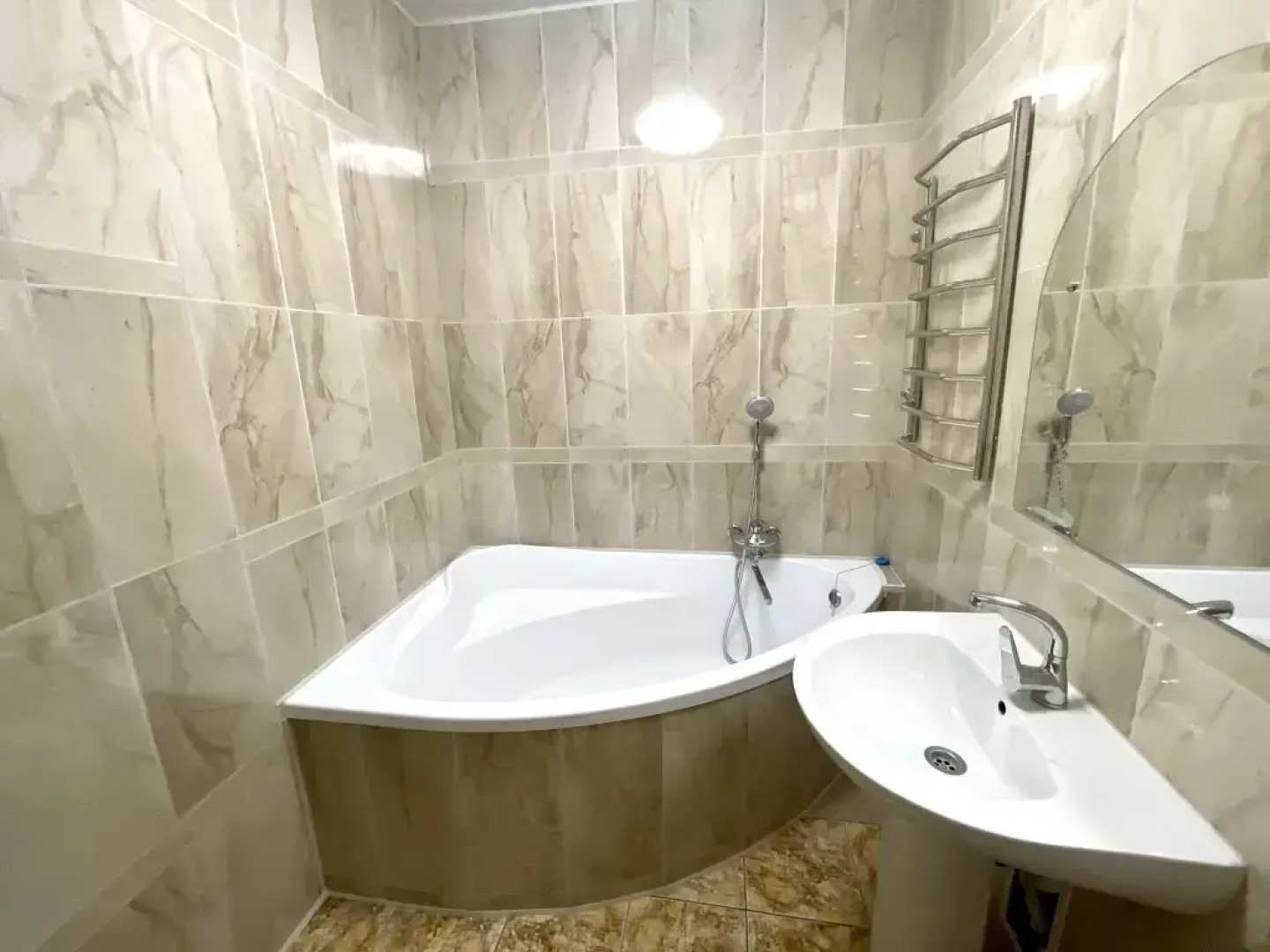 Апартаменты 020 Флэтс-Лайн на улице Красноармейская 100