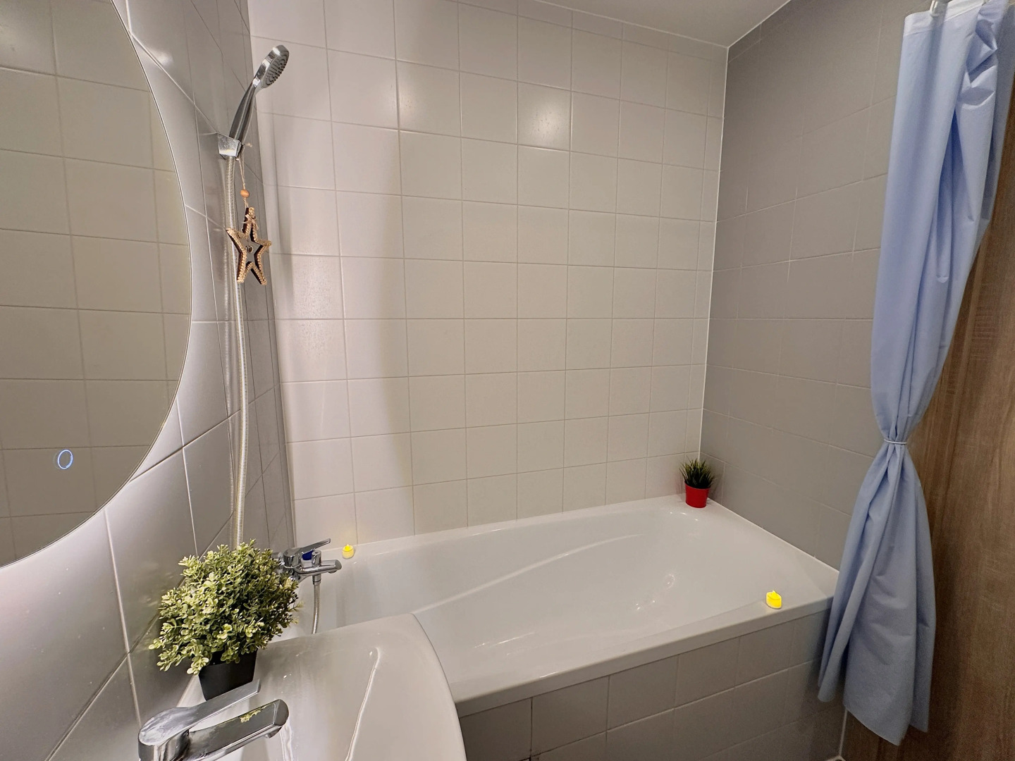 Квартира Просторная 1-комнатная рядом с Ботаническим садом