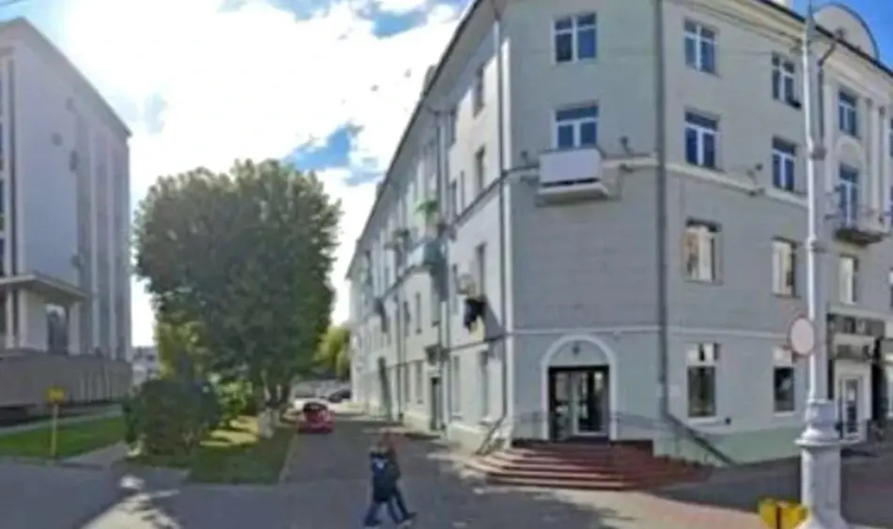 Апартаменты на проспекте Ленина 4