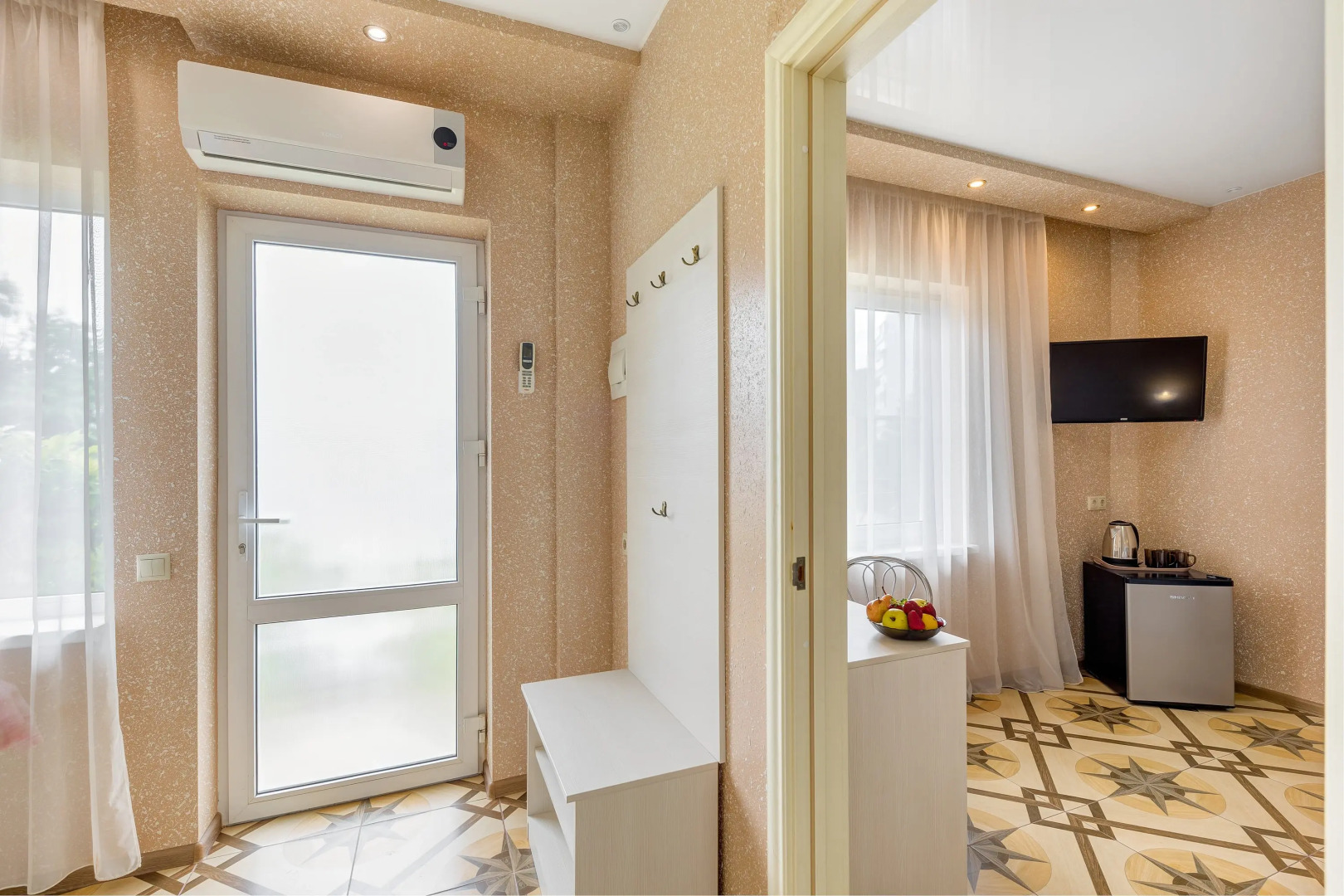 Отель Ашамба