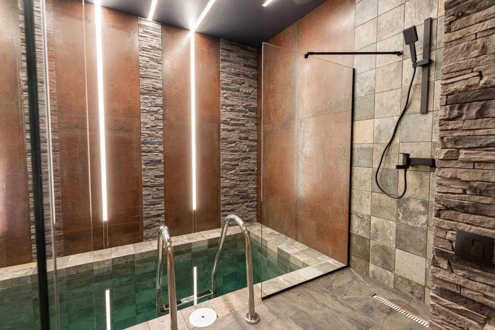 Коттеджи Река-Река