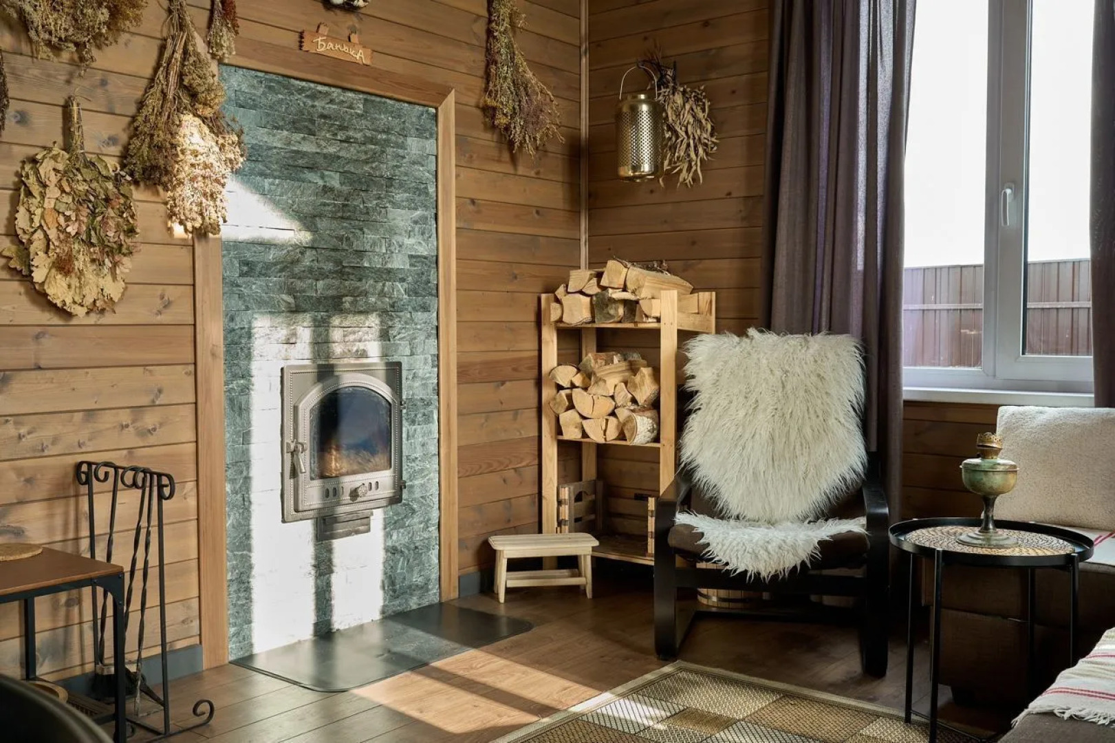 Частный дом с баней