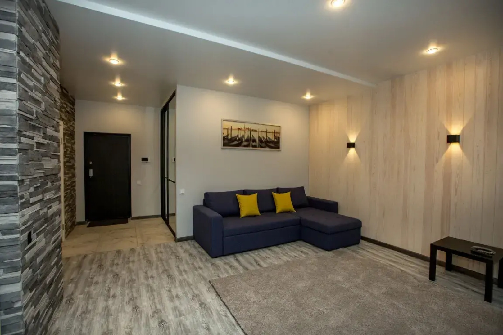 Апартаменты Central Place Vladivostok Премиум с видом на Мосты и Залив (4)