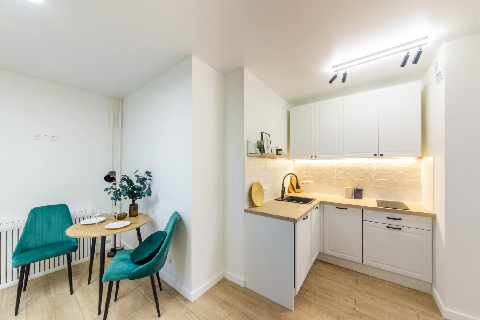 Сканди-апартаменты ELIZA HOME Ладожская