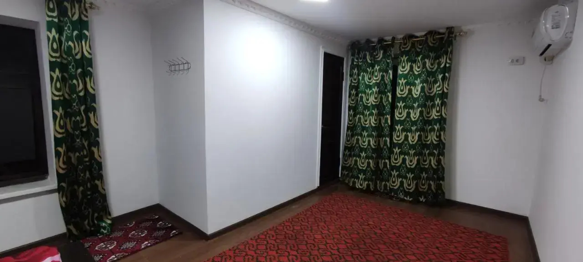 Хостел Diyor
