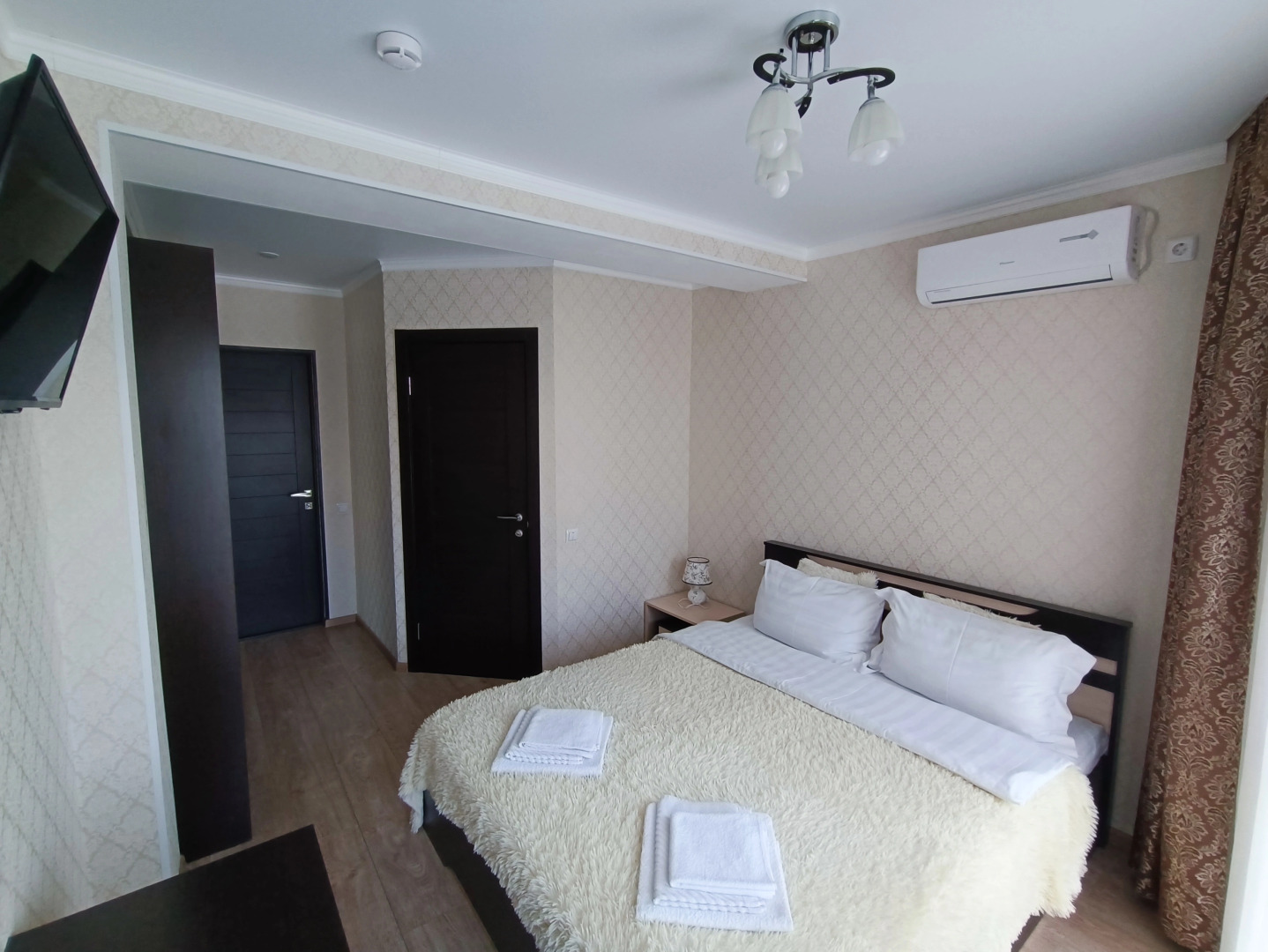 Отель Теплое море