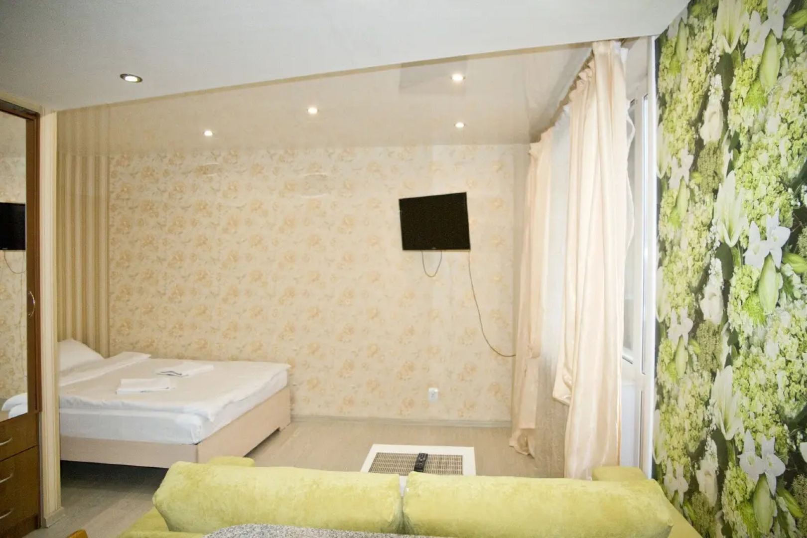 Солнечная студия Люкс с теплыми полами