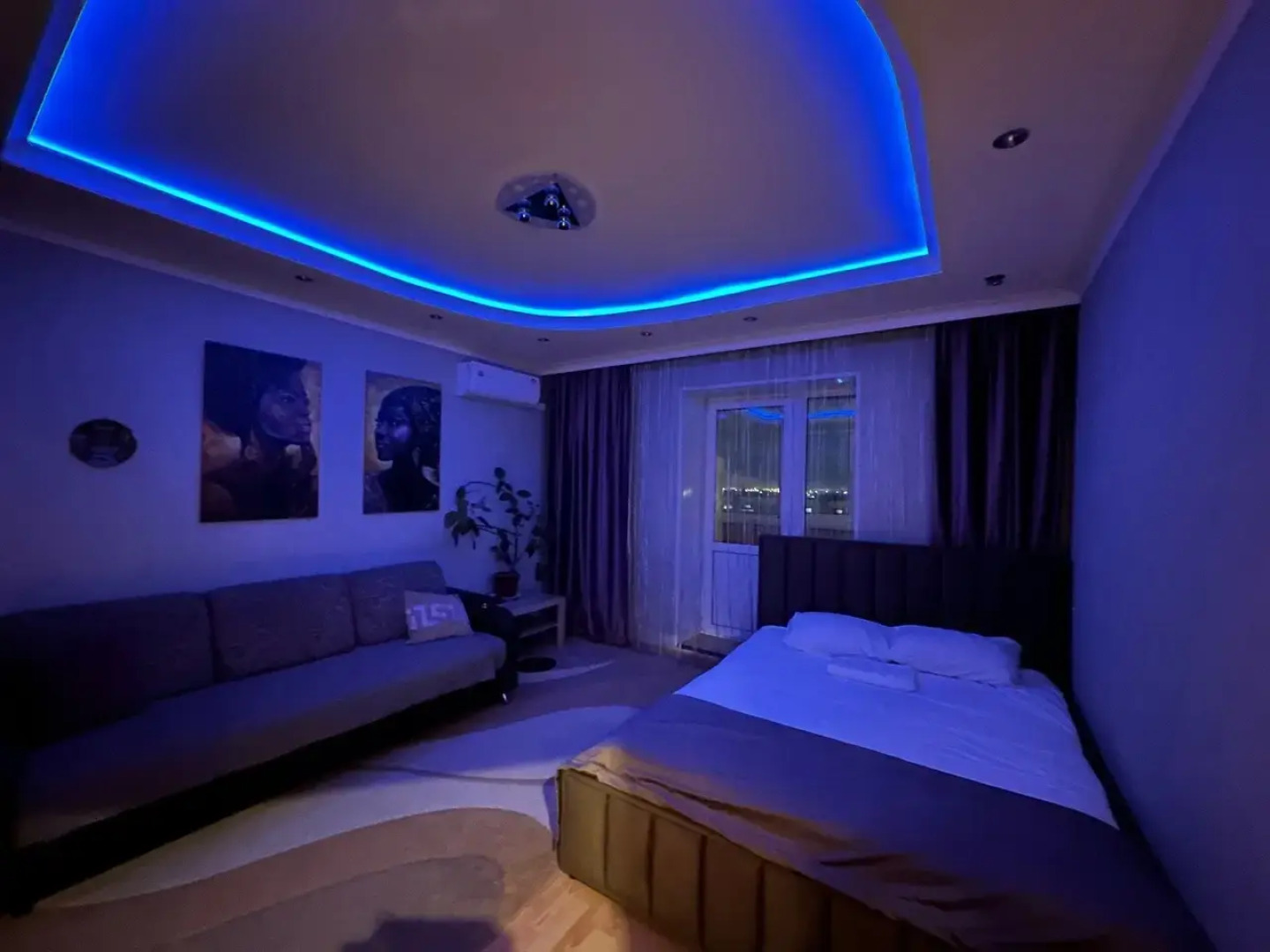 Апартаменты на проспекте Победы 71