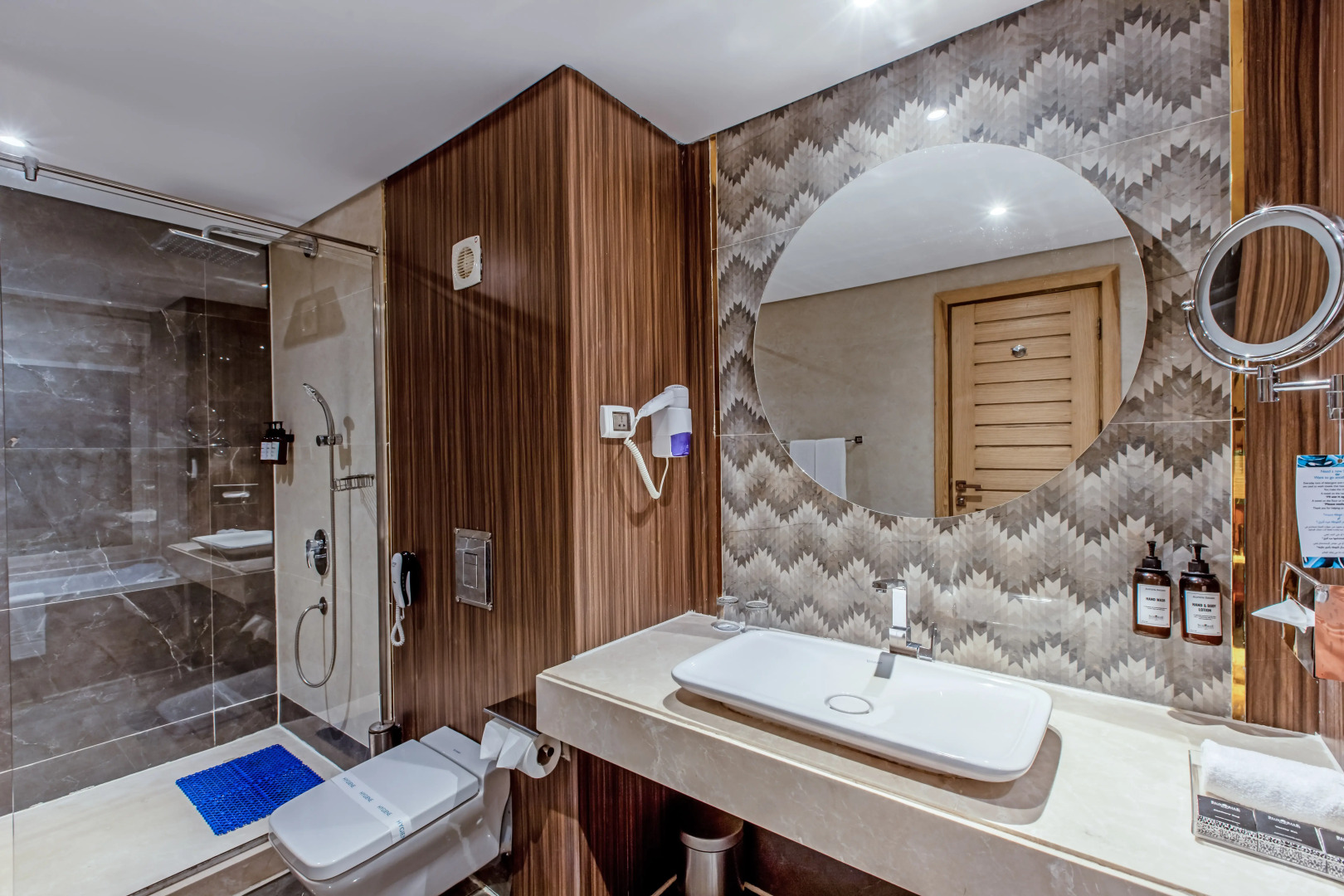 SUNRISE Garden Beach Resort