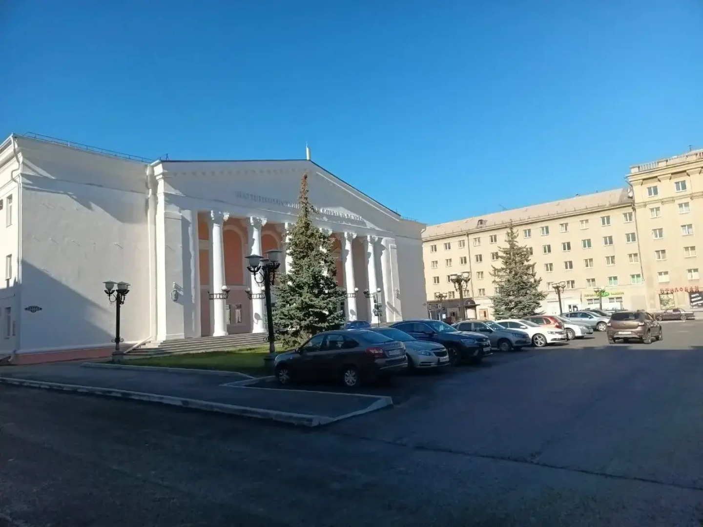 Квартира Жк Театральный